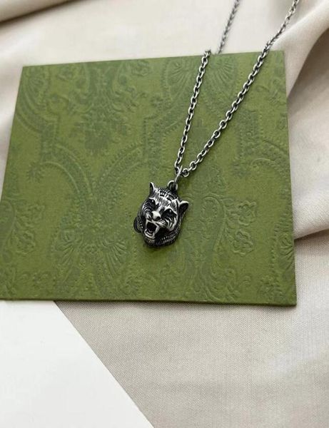 luxury 925 sterling silver choker necklace designer tiger jewelry cuban chain stainless steel double letter wolf pendants for men 1851664
luxury 925 sterling silver choker necklace designer tiger jewelry cuban chain stainless steel double letter wolf pendants for men 1851664