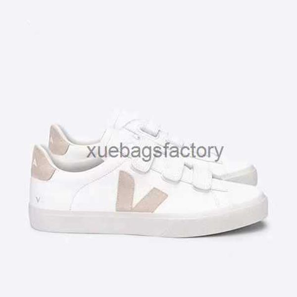 designer veja women shoes chocolate glossed-leather loafer black sneakers brushed leather loafers monolith plus platform sneakers
designer veja women shoes chocolate glossed-leather loafer black sneakers brushed leather loafers monolith plus platform sneakers