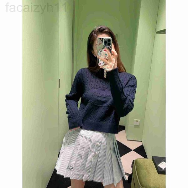 women's sweaters designer home p 23 new age reducing girl style fried dough twists knot jacquard fashionable versatile knitting sweater, White;black
women's sweaters designer home p 23 new age reducing girl style fried dough twists knot jacquard fashionable versatile knitting sweater, White;black