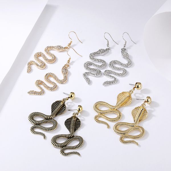 european and american snake shaped micro diamond earrings with exaggerated personality, metal punk style earrings, creative snake animal ear, Golden
european and american snake shaped micro diamond earrings with exaggerated personality, metal punk style earrings, creative snake animal ear, Golden