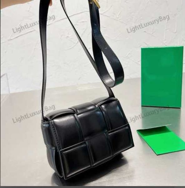 5a shoulder bag for women classic designer leather a variety of brilliant colors to choose from handbag famous brand shopping purses 220319
5a shoulder bag for women classic designer leather a variety of brilliant colors to choose from handbag famous brand shopping purses 220319
