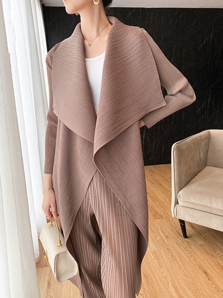 women's trench coats miyake pleated long autumn causal elegant solid color big size cardigan dresses female fashion jackets 230808, Tan;black
women's trench coats miyake pleated long autumn causal elegant solid color big size cardigan dresses female fashion jackets 230808, Tan;black