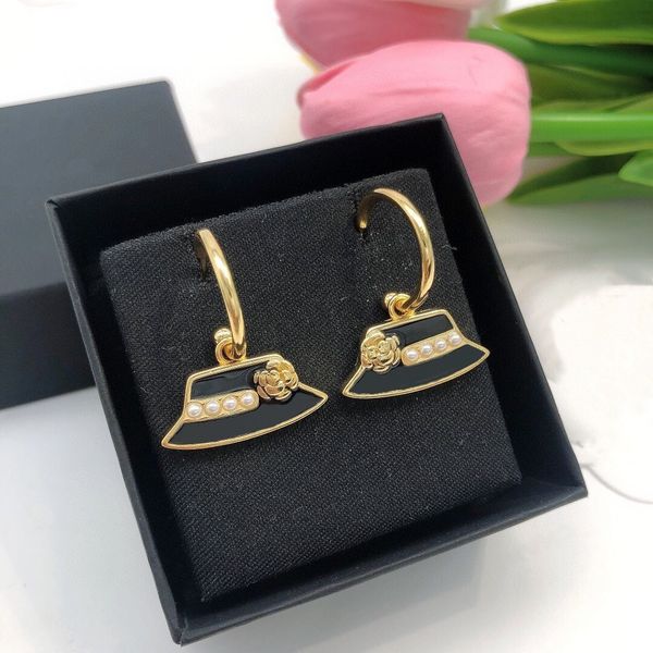 designer earrings brand channel luxury earrings women's fashion jewelry metal letter crystal pearl gold earrings women's gift cxay, Golden;silver
designer earrings brand channel luxury earrings women's fashion jewelry metal letter crystal pearl gold earrings women's gift cxay, Golden;silver