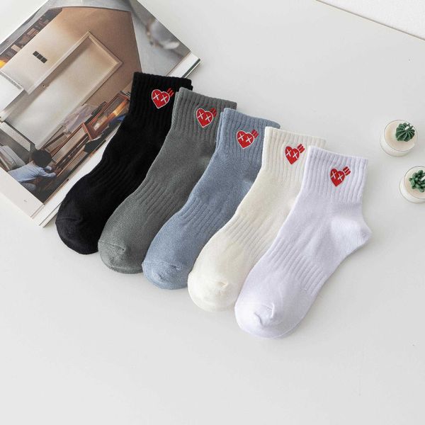22 spring/summer xx love embroidered cotton socks for men and women couples fashion ins academy simple boat socks short socks, Black;white
22 spring/summer xx love embroidered cotton socks for men and women couples fashion ins academy simple boat socks short socks, Black;white