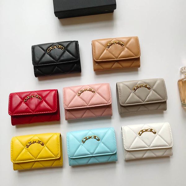 mini flap women large badge wallet leather quilted gold hardware multi pocket card holder luxury handbag classic 8 color evening clutch coin, Red;black
mini flap women large badge wallet leather quilted gold hardware multi pocket card holder luxury handbag classic 8 color evening clutch coin, Red;black