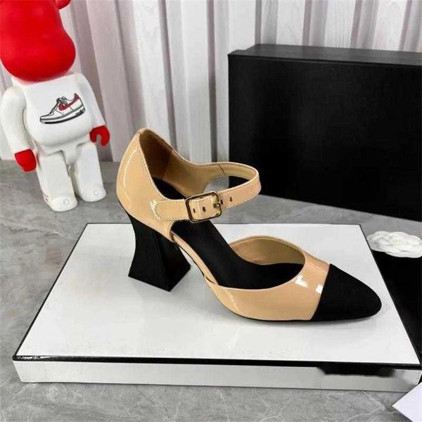 2023-open shoes black designer women high heel patent leather heels party heels dress sandals
2023-open shoes black designer women high heel patent leather heels party heels dress sandals