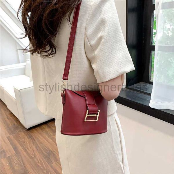 drawstring fashionable and trendy crossbody bag for women spring 2023 new niche design bucket fashionable simple womenstylishdesignerbags
drawstring fashionable and trendy crossbody bag for women spring 2023 new niche design bucket fashionable simple womenstylishdesignerbags