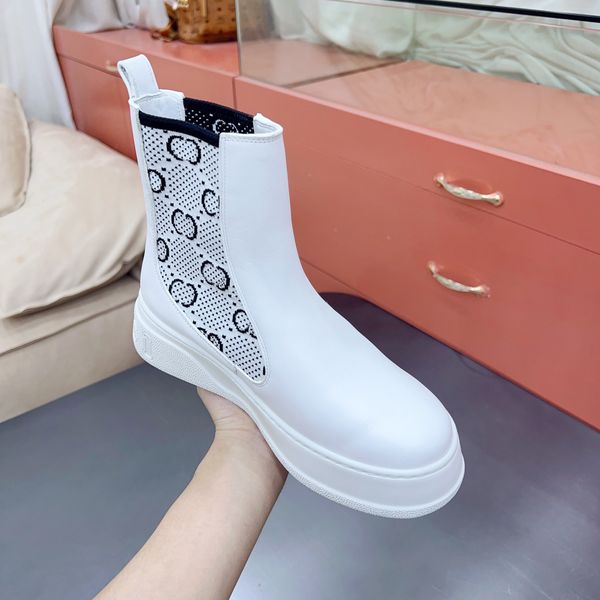 new casual shoes fashion flat shoes women's sports boots black calf leather printed rubber platform letter printed high shoes elastic b
new casual shoes fashion flat shoes women's sports boots black calf leather printed rubber platform letter printed high shoes elastic b