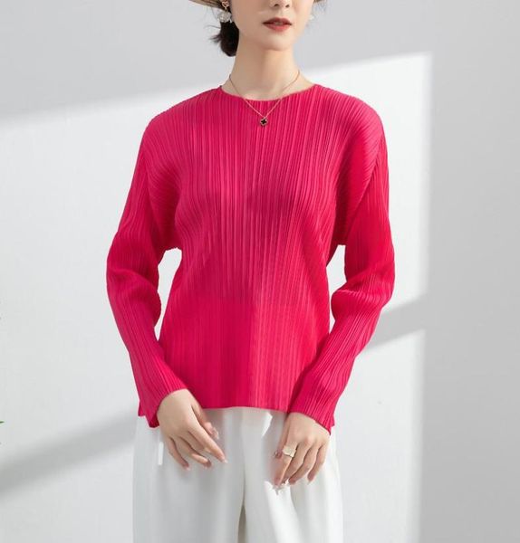 women039s tshirt miyake pleated fall 2022 women trendy size clothing asthetic pure color with short sleeves bottoming shi6540411, White
women039s tshirt miyake pleated fall 2022 women trendy size clothing asthetic pure color with short sleeves bottoming shi6540411, White