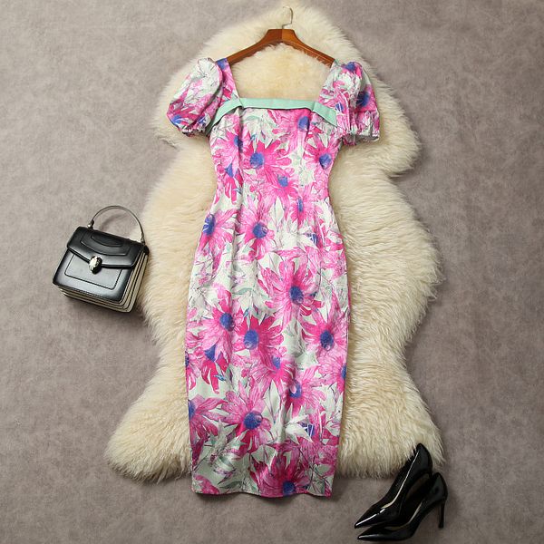 european and american women's clothing 2023 autumn new short sleeve square collar floral print fashion slim dress, Black;gray
european and american women's clothing 2023 autumn new short sleeve square collar floral print fashion slim dress, Black;gray