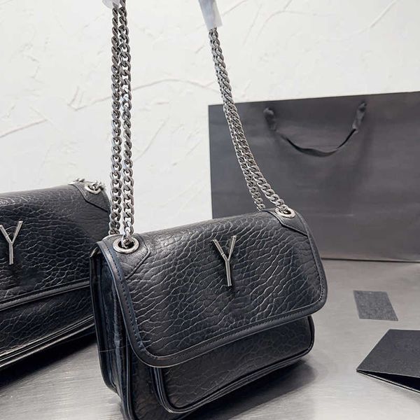 women shoulder bag luxurys designer bags chain tote bag handbags elegant leather cross body bags business crossbody purse 230810
women shoulder bag luxurys designer bags chain tote bag handbags elegant leather cross body bags business crossbody purse 230810