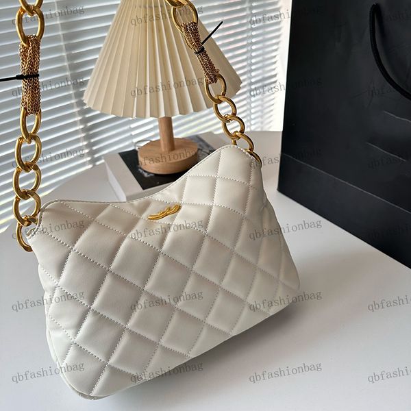 22ss designer womens underarm bag shoulder bag leather diamond hardware metal buckle matelasse thick chain luxury handbag crossbody bags des
22ss designer womens underarm bag shoulder bag leather diamond hardware metal buckle matelasse thick chain luxury handbag crossbody bags des
