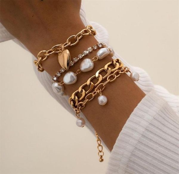 bangle bracelet designed jewerly shaped imitation pearl retro baroque bracelet woman2615104, Black
bangle bracelet designed jewerly shaped imitation pearl retro baroque bracelet woman2615104, Black