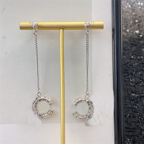 designer earrings ccity luxury stud women jewelry gold simple drop earring woman hoop ohrringe with box 4682, Golden;silver
designer earrings ccity luxury stud women jewelry gold simple drop earring woman hoop ohrringe with box 4682, Golden;silver