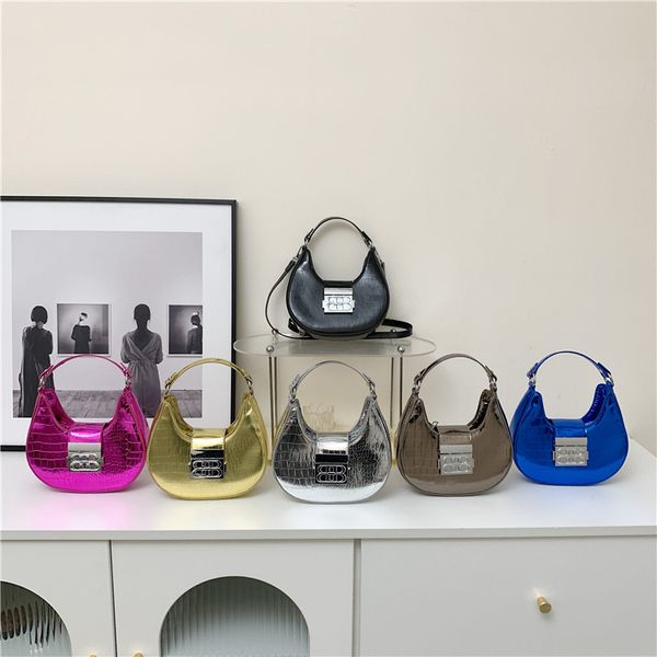 wholesale ladies shoulder bags 6 colors this year's popular silver embossed leather handbag street trend stone mobile phone bag personalized buckle backpack 5843#, Purple
wholesale ladies shoulder bags 6 colors this year's popular silver embossed leather handbag street trend stone mobile phone bag personalized buckle backpack 5843#, Purple