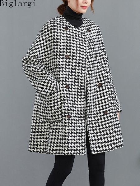 women's jackets oversized autumn winter plaid plush thick coat women casual loose large size ladies coats korean vintage 230809, Black;brown
women's jackets oversized autumn winter plaid plush thick coat women casual loose large size ladies coats korean vintage 230809, Black;brown