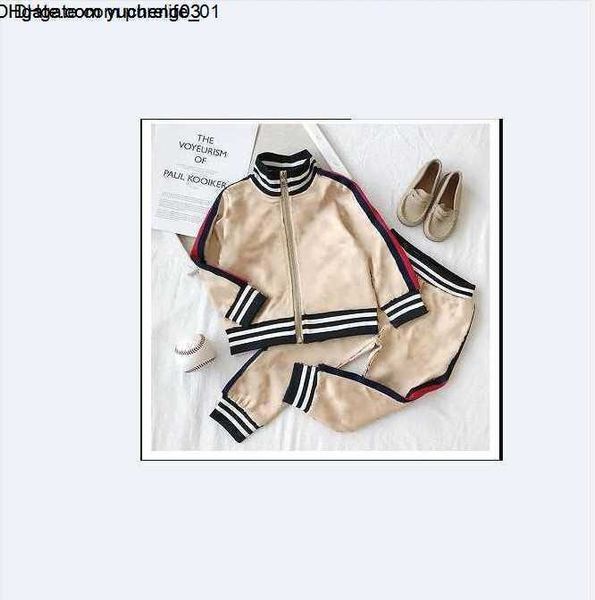 fashion boys girls tracksuits spring autumn kids long sleeve zipper jackets sportswear children two-pieces sets child suits outfits, White
fashion boys girls tracksuits spring autumn kids long sleeve zipper jackets sportswear children two-pieces sets child suits outfits, White