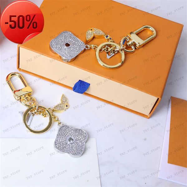 keychains lanyards luxury designer diamond keychain fashion classic brand key buckle letter design handmade gold mens womens jewelry bag pen, Silver
keychains lanyards luxury designer diamond keychain fashion classic brand key buckle letter design handmade gold mens womens jewelry bag pen, Silver