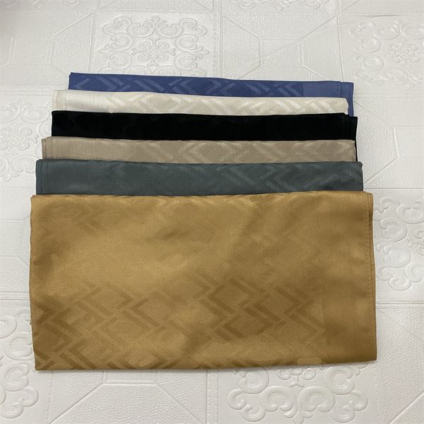 2023 scarves stylish women cashmere scarf full letter printed scarves soft touch warm wraps with tags autumn winter long shawls aaa, Blue;gray
2023 scarves stylish women cashmere scarf full letter printed scarves soft touch warm wraps with tags autumn winter long shawls aaa, Blue;gray