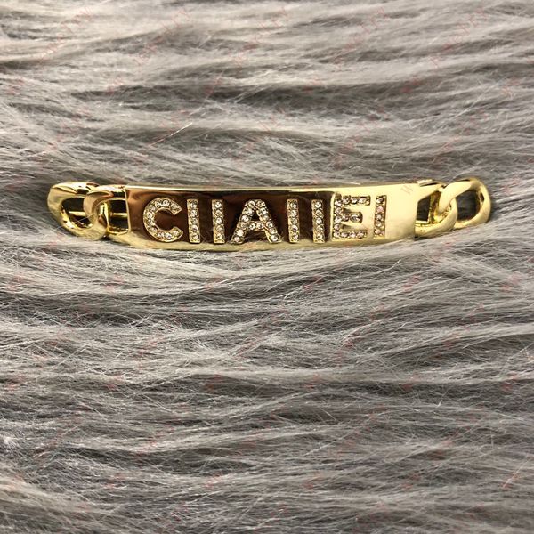 designer jewelry luxury personality metal embed zircon alphabet hair clips & barrettes, ladies, gifts for family friends lovers, Golden;silver
designer jewelry luxury personality metal embed zircon alphabet hair clips & barrettes, ladies, gifts for family friends lovers, Golden;silver