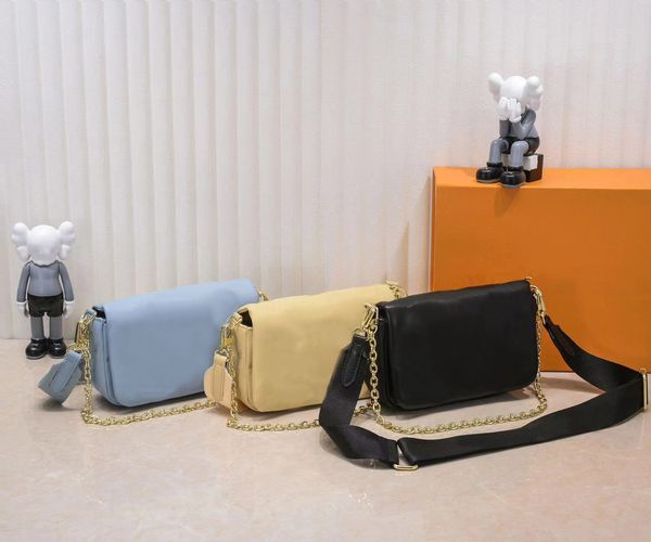 women's messenger bag leather luxury handbag stylish messenger bag multi-pocket classic shoulder bag
women's messenger bag leather luxury handbag stylish messenger bag multi-pocket classic shoulder bag