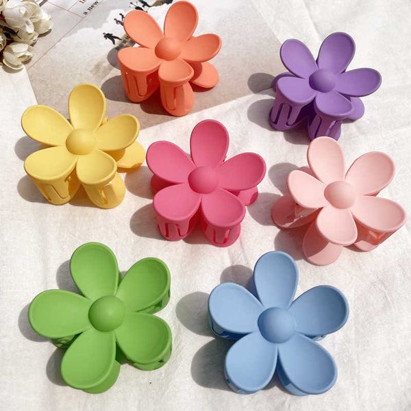 girls korean hair claws women candy colors hair crab clamps hairdress solid hairpins flower shaped hair accessories headwear, Slivery;white
girls korean hair claws women candy colors hair crab clamps hairdress solid hairpins flower shaped hair accessories headwear, Slivery;white