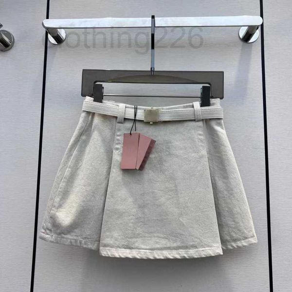skirts designer 2023 spring/summer original color straight barrel denim half skirt fashion belt playful decoration leg shape huge slim super, Black
skirts designer 2023 spring/summer original color straight barrel denim half skirt fashion belt playful decoration leg shape huge slim super, Black