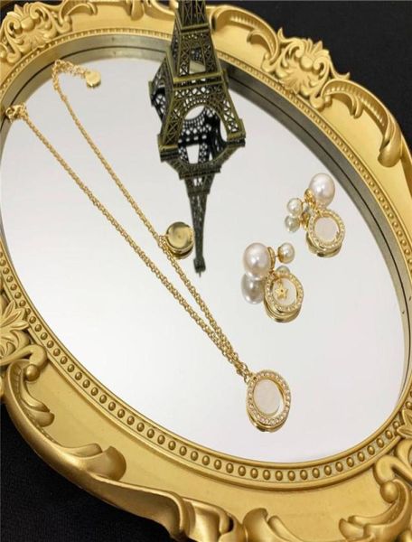 vintage letter shell necklace pendants rinestone pearl star stud earrings designer pendants earrings women jewelry sets9682273, Black
vintage letter shell necklace pendants rinestone pearl star stud earrings designer pendants earrings women jewelry sets9682273, Black