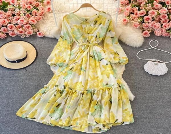 casual dresses autumn women floral chiffon midi dress bohemian flower printed ruffles vestido elegant puff long sleeve loose robe 8934233, Black;gray
casual dresses autumn women floral chiffon midi dress bohemian flower printed ruffles vestido elegant puff long sleeve loose robe 8934233, Black;gray