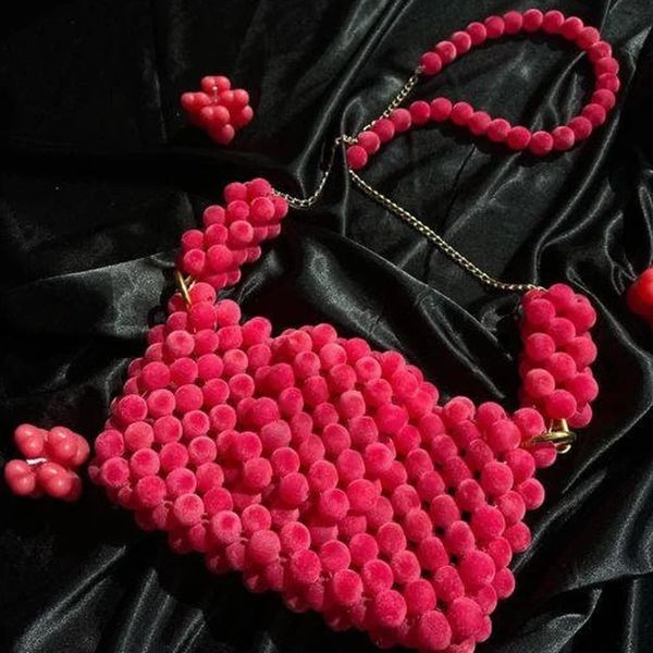 evening bags velvety bead autumn winter christmas bag the perfect handbag for any occasion gift 2023 fashion women shoulder bags 230809
evening bags velvety bead autumn winter christmas bag the perfect handbag for any occasion gift 2023 fashion women shoulder bags 230809