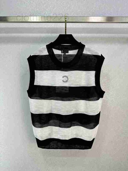 women's knits & tees designer 2023 early autumn new black and white stripe round neck fashion versatile sleeveless tank knitted shirt f
women's knits & tees designer 2023 early autumn new black and white stripe round neck fashion versatile sleeveless tank knitted shirt f
