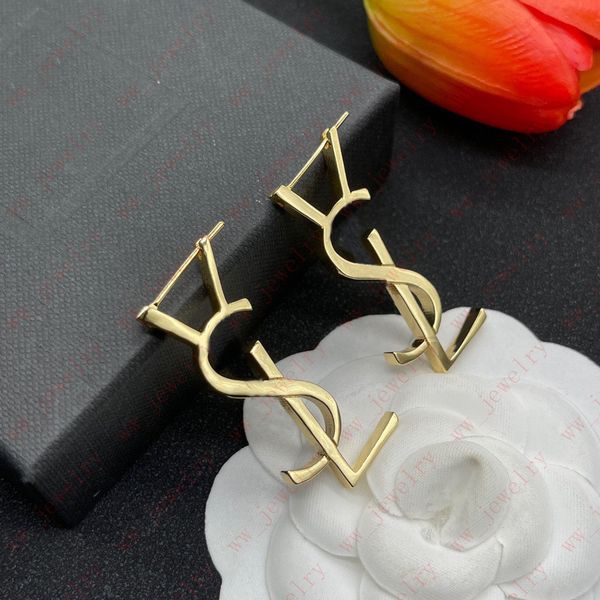 luxury designer fashion charm women's gold alphabet stud earrings, valentine's day, christmas, easter, gifts, Golden
luxury designer fashion charm women's gold alphabet stud earrings, valentine's day, christmas, easter, gifts, Golden