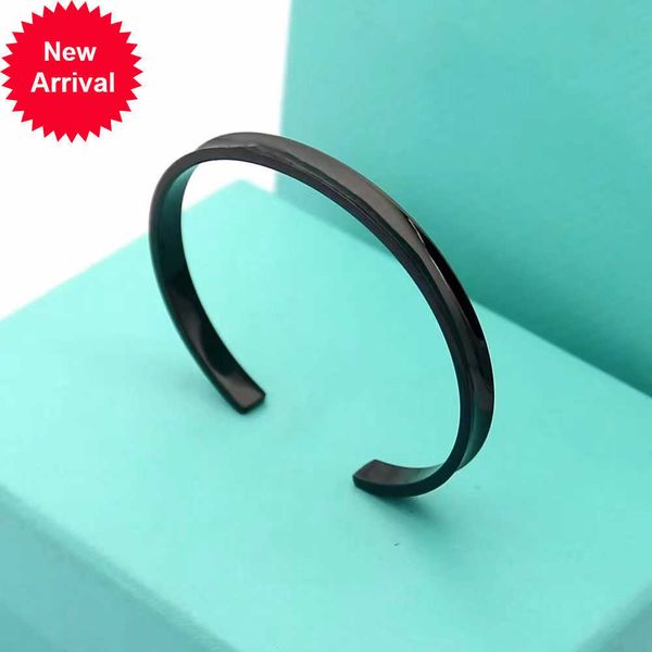 fashion love bracelet women's rose gold silver women's bracelet titanium steel screwdriver diamond luxury designer jewelry women&#, Golden;silver
fashion love bracelet women's rose gold silver women's bracelet titanium steel screwdriver diamond luxury designer jewelry women&#, Golden;silver