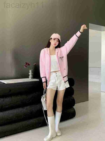 women's knits & tees designer p family 23 new casual lazy letter embroidered mohair knitted cardigan coat 4ylc, White
women's knits & tees designer p family 23 new casual lazy letter embroidered mohair knitted cardigan coat 4ylc, White