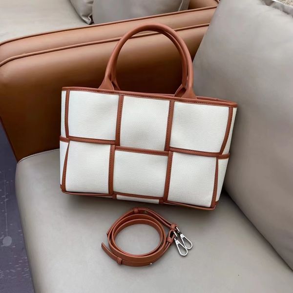 handle mens clutch travel bags arco shopper cross body handbag weave bags totes candy designer womens shoulder basket bags luxury genuine le
handle mens clutch travel bags arco shopper cross body handbag weave bags totes candy designer womens shoulder basket bags luxury genuine le
