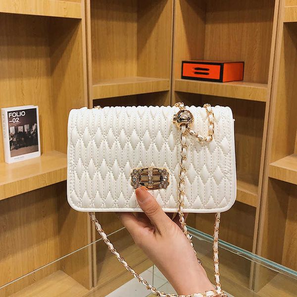 2023 designer muimui bags for ladies french bag korean version pleated and wrinkled womens bag popular new trend fashion chain bag embroider
2023 designer muimui bags for ladies french bag korean version pleated and wrinkled womens bag popular new trend fashion chain bag embroider