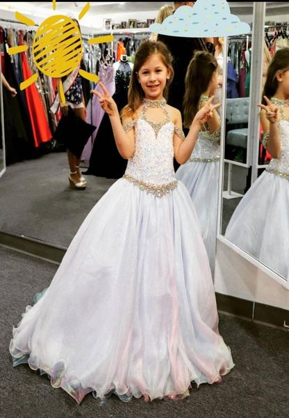 2023 girls pageant dresses unicorn plus size zipper halter neck realpicture beading organza little girls prom gown crystal ab sto2548765, White;red
2023 girls pageant dresses unicorn plus size zipper halter neck realpicture beading organza little girls prom gown crystal ab sto2548765, White;red