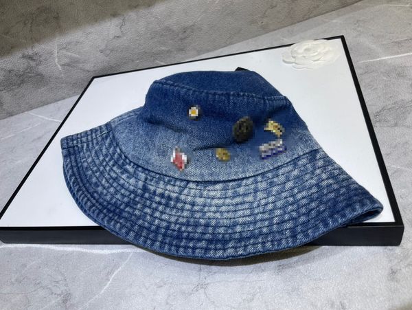 fashion sun hat new mens hat designer baseball cap bucket hats spring and summer letters embroidered adjustable multi color solid men women, Blue;gray
fashion sun hat new mens hat designer baseball cap bucket hats spring and summer letters embroidered adjustable multi color solid men women, Blue;gray
