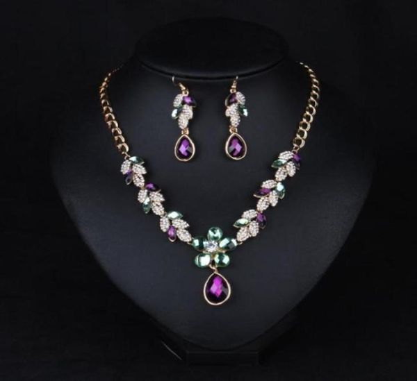 purple or blue rhinestone pendant statement necklace earrings jewelry set fashion jewelry bridal wedding dress jewelry sets68758856866254, White
purple or blue rhinestone pendant statement necklace earrings jewelry set fashion jewelry bridal wedding dress jewelry sets68758856866254, White