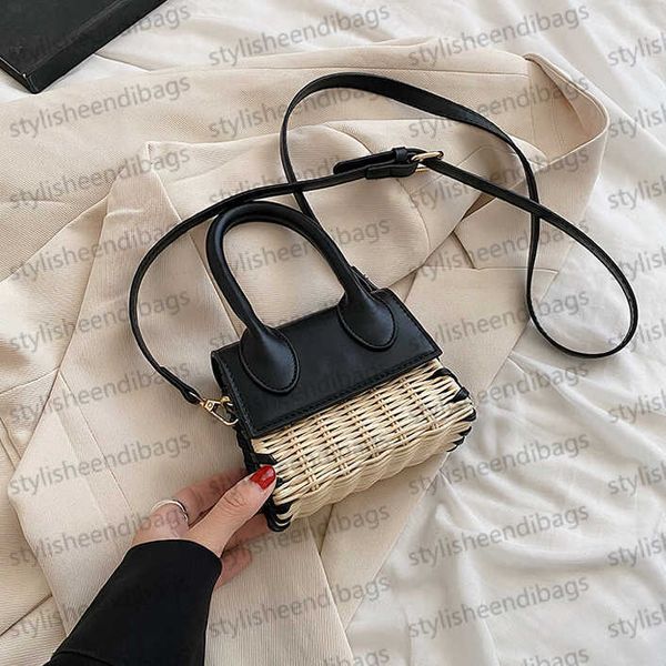 crossbody bag fashion straw bag small square bag flap bag shoulder bag the strap is adjustable woven bag handbag casual bag mini bag stylish
crossbody bag fashion straw bag small square bag flap bag shoulder bag the strap is adjustable woven bag handbag casual bag mini bag stylish