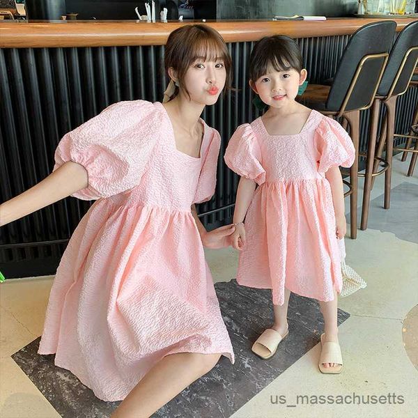 family matching outfits new parent-child dress mother-daughter summer fashion mid-length sleeve solid color dress matching outfits the famil, Blue
family matching outfits new parent-child dress mother-daughter summer fashion mid-length sleeve solid color dress matching outfits the famil, Blue