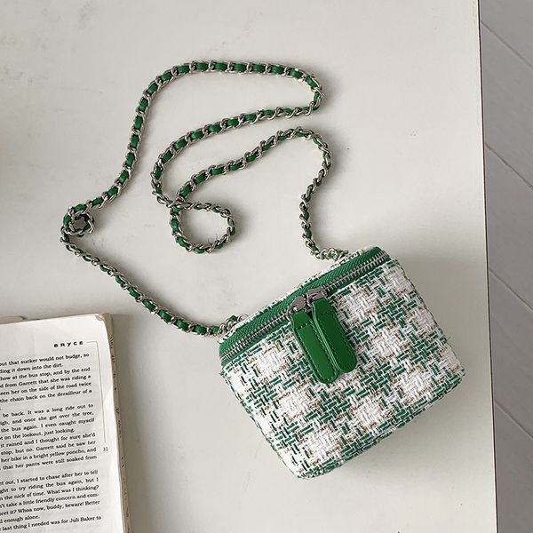evening bags mini plaid box shoulder bag luxury chains crossbody bags for women designer coins lipstick handbags and purse en female 230809
evening bags mini plaid box shoulder bag luxury chains crossbody bags for women designer coins lipstick handbags and purse en female 230809