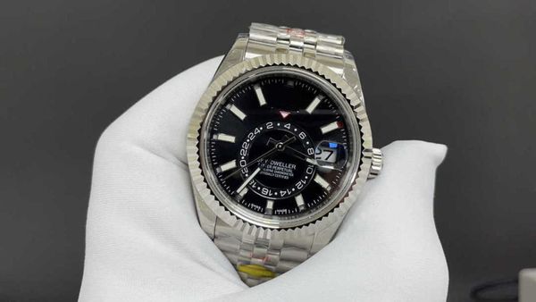 designer men role skydweller automatic watch 9i6l luxury wristwtach he9q swiss movement size 42mm highest version clone model, Slivery;golden
designer men role skydweller automatic watch 9i6l luxury wristwtach he9q swiss movement size 42mm highest version clone model, Slivery;golden