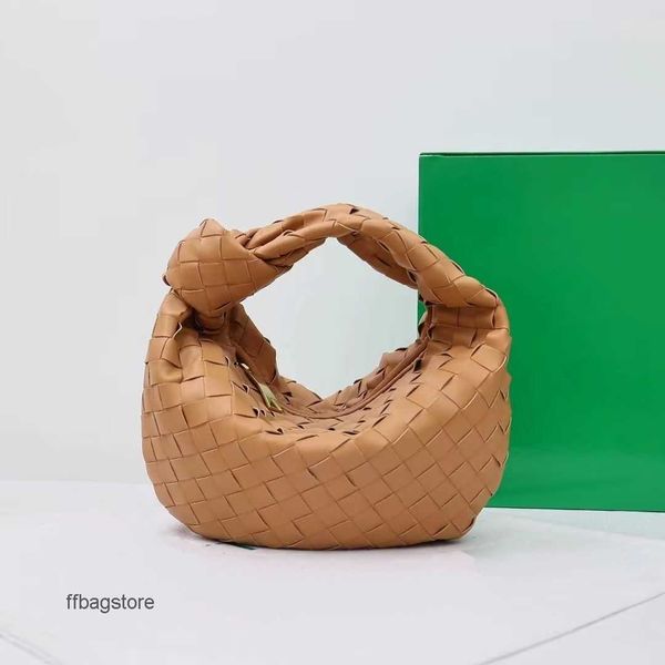 underarm bag jodie leather bottegaa venetaa round designer evening handbag woven bags mini women's sheepskin knotted 26cm women tote hy
underarm bag jodie leather bottegaa venetaa round designer evening handbag woven bags mini women's sheepskin knotted 26cm women tote hy