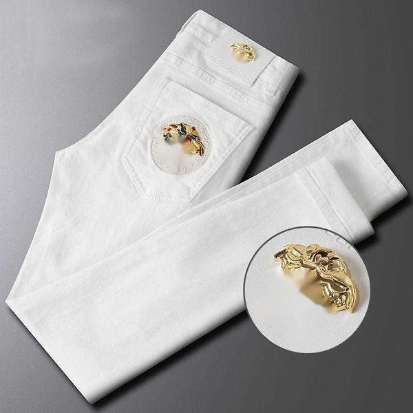 fashion mens white slim fit jeans medusa embroidered denim pants designer jeans fashion casual wear resistant pants, Blue
fashion mens white slim fit jeans medusa embroidered denim pants designer jeans fashion casual wear resistant pants, Blue