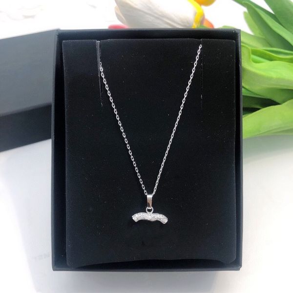 new designer fashion women's channel necklace pendant popular brand necklace pearl necklace collar chain punk style, Silver
new designer fashion women's channel necklace pendant popular brand necklace pearl necklace collar chain punk style, Silver