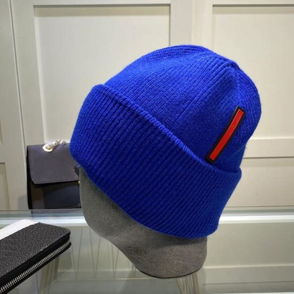 luxury knitted hat designer skull caps man woman winter warm skull caps casual beanies black white, Blue;gray
luxury knitted hat designer skull caps man woman winter warm skull caps casual beanies black white, Blue;gray