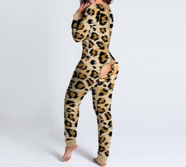 2021 christmas animal print jumpsuit women casual long sleeve buttondown front functional buttoned flap adults playsuit pajamas3770126, Black;white
2021 christmas animal print jumpsuit women casual long sleeve buttondown front functional buttoned flap adults playsuit pajamas3770126, Black;white