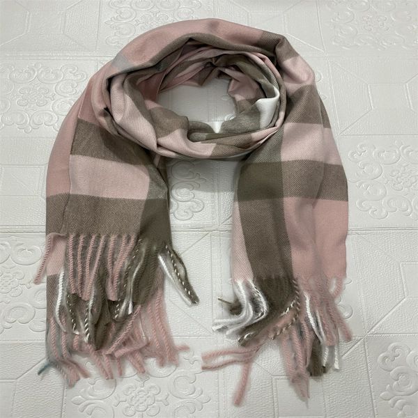 2023 designer scarves classic fashion scarves women's brand shawls 100% winter women's cashmere scarf products large plaid shawls, Blue;gray
2023 designer scarves classic fashion scarves women's brand shawls 100% winter women's cashmere scarf products large plaid shawls, Blue;gray