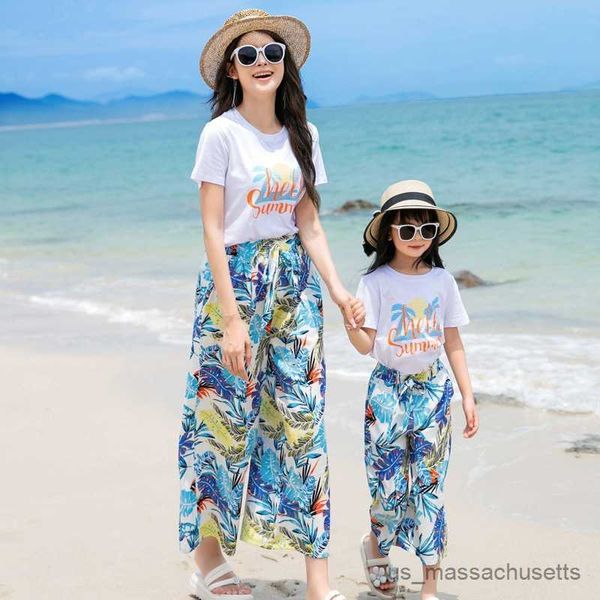 family matching outfits family matching outfits summer beach mother daughter father son casual cotton t-shirt +shorts couple clothes holiday, Blue
family matching outfits family matching outfits summer beach mother daughter father son casual cotton t-shirt +shorts couple clothes holiday, Blue